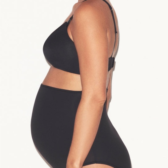 SKIMS ONYX WIRELESS FORM MATERNITY 44DD - Picture 4 of 7